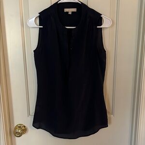 Silk Banana Republic Navy Sleeveless Top with Snaps - size 0